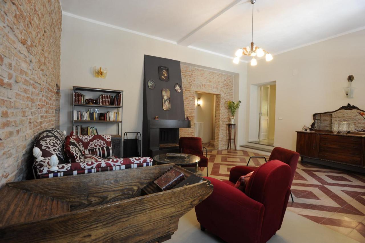 Palazzo Scura Bed & Breakfast Vaccarizzo Albanese Bagian luar foto