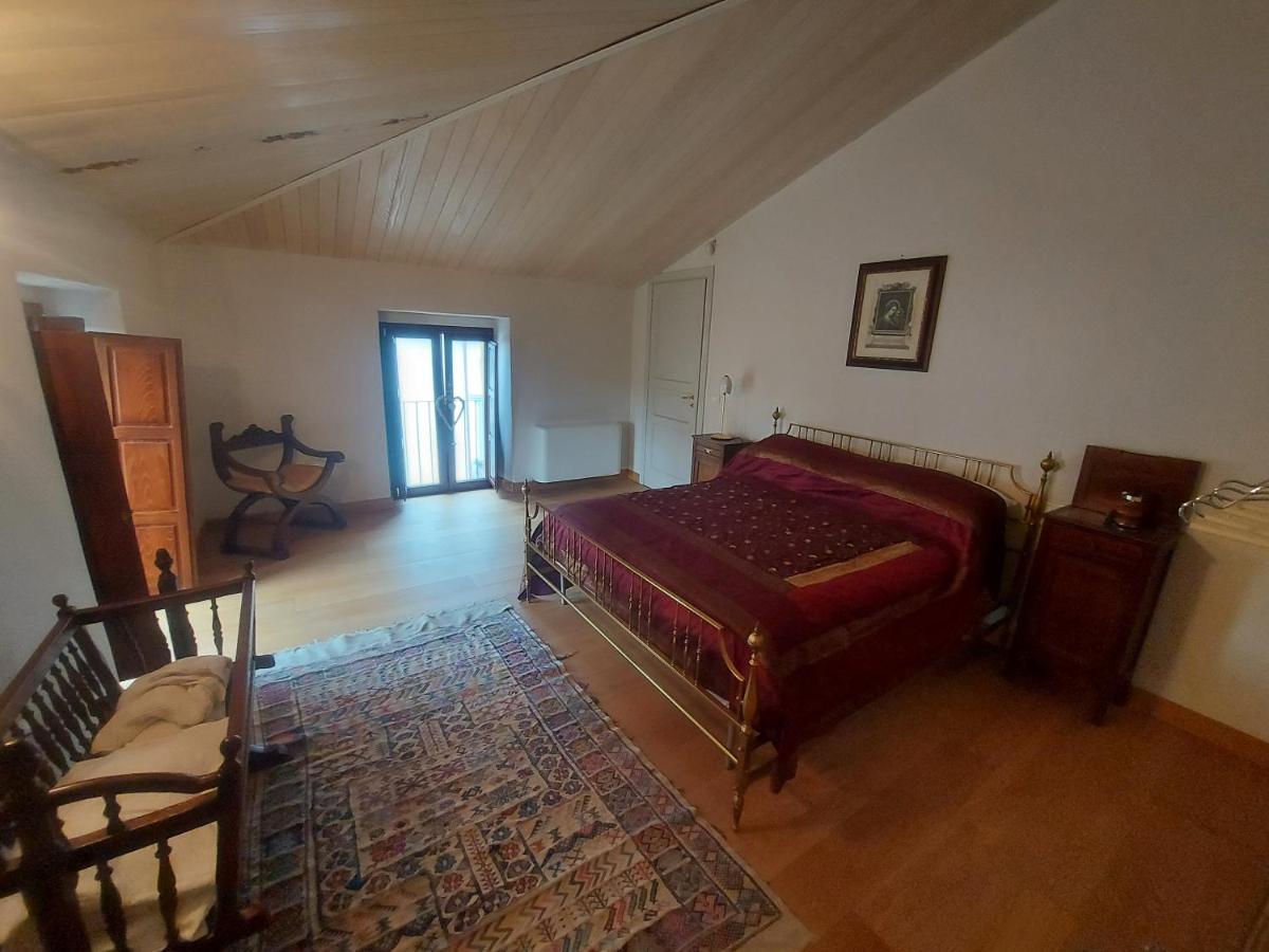 Palazzo Scura Bed & Breakfast Vaccarizzo Albanese Bagian luar foto